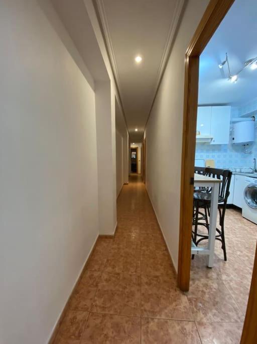 Rooms In Spacious Beach Flat In Valencia Ngoại thất bức ảnh